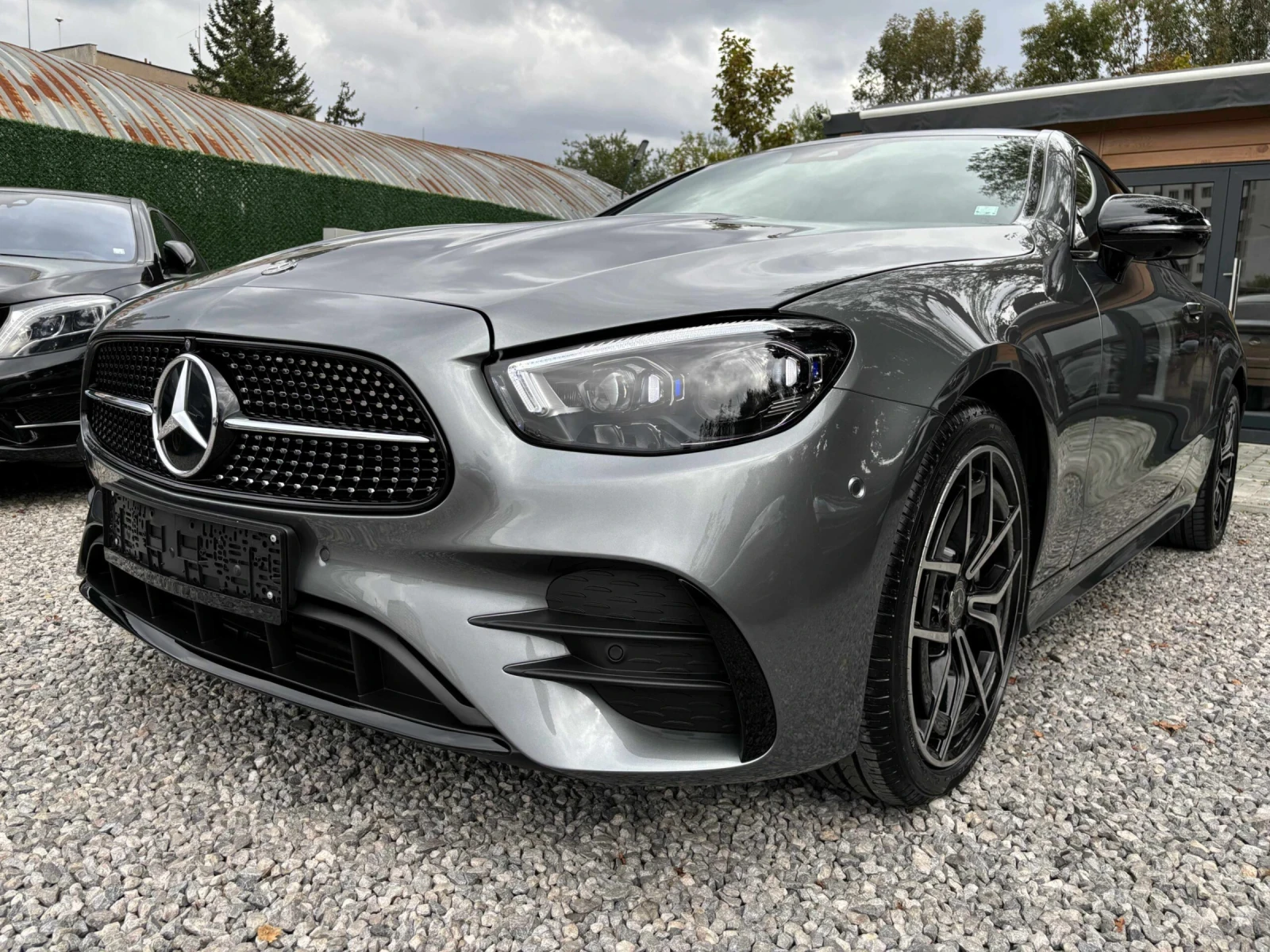 Mercedes-Benz E 220 COUPE 4 Matic - изображение 4