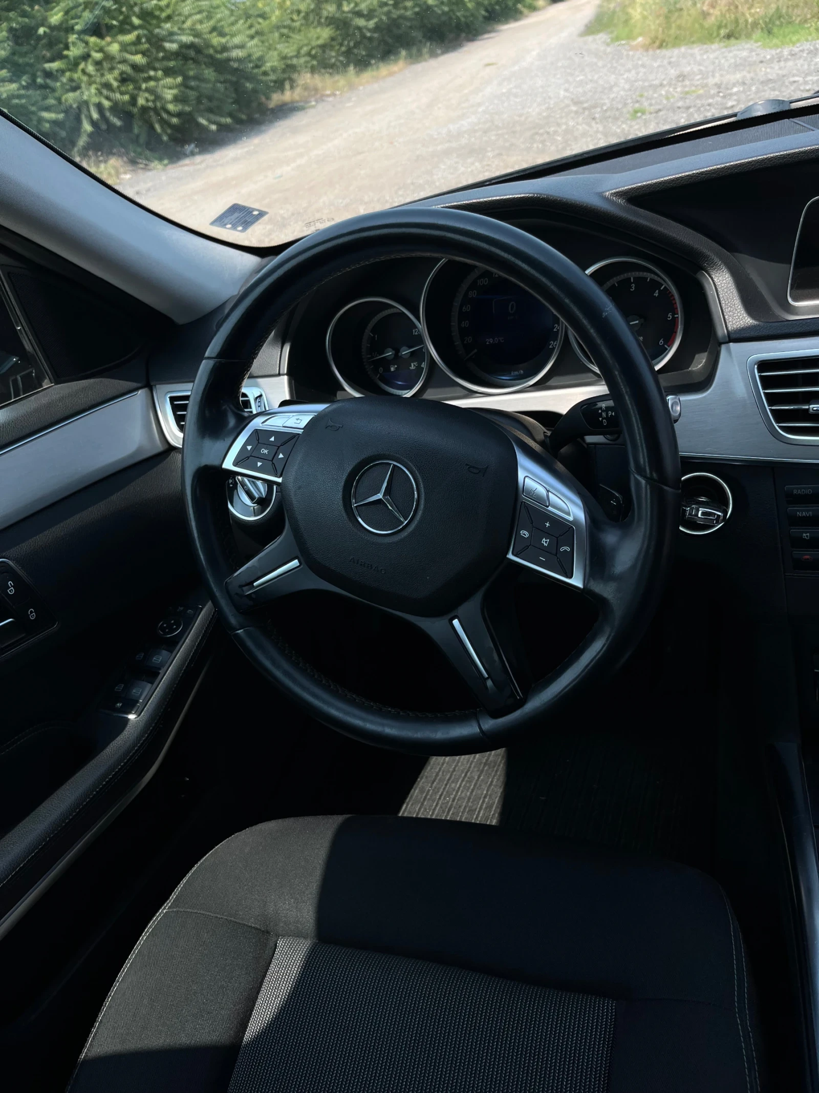 Mercedes-Benz E 200 2.2d - изображение 7