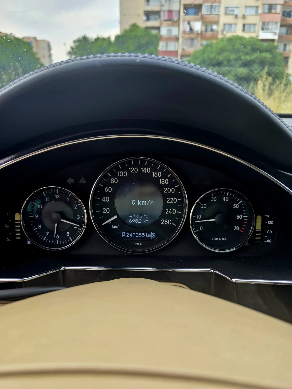 Mercedes-Benz CLS 500  - изображение 4