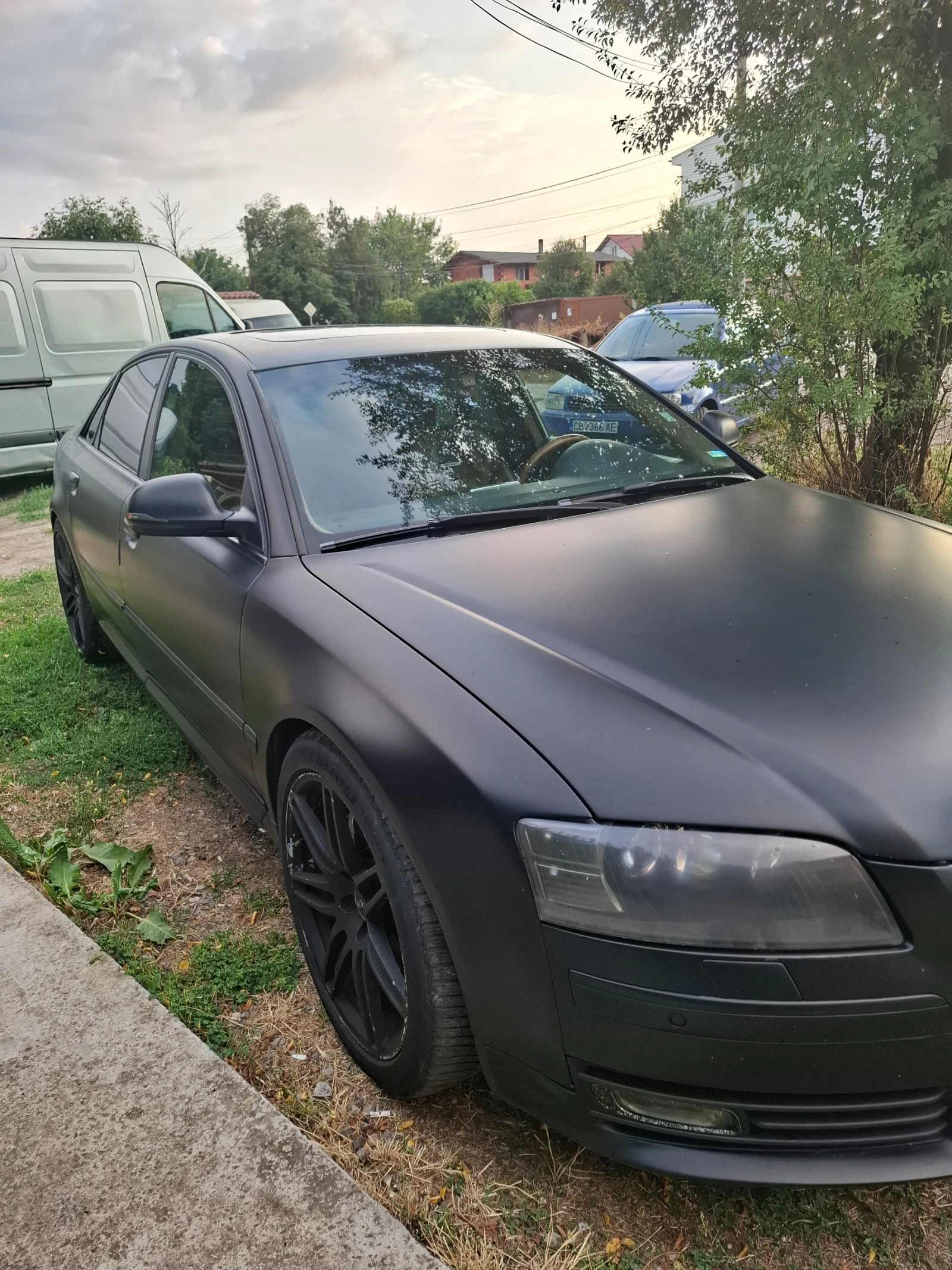 Audi A8  - изображение 2