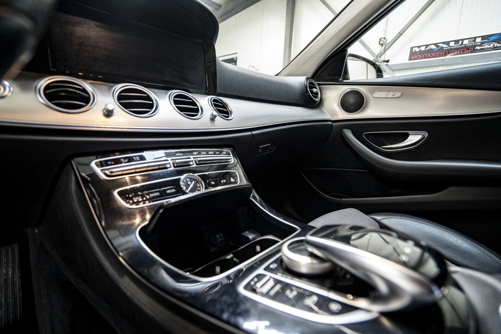 Mercedes-Benz E 200 AVANTGARDE* 9G* 2018 | Mobile.bg — изображение 12