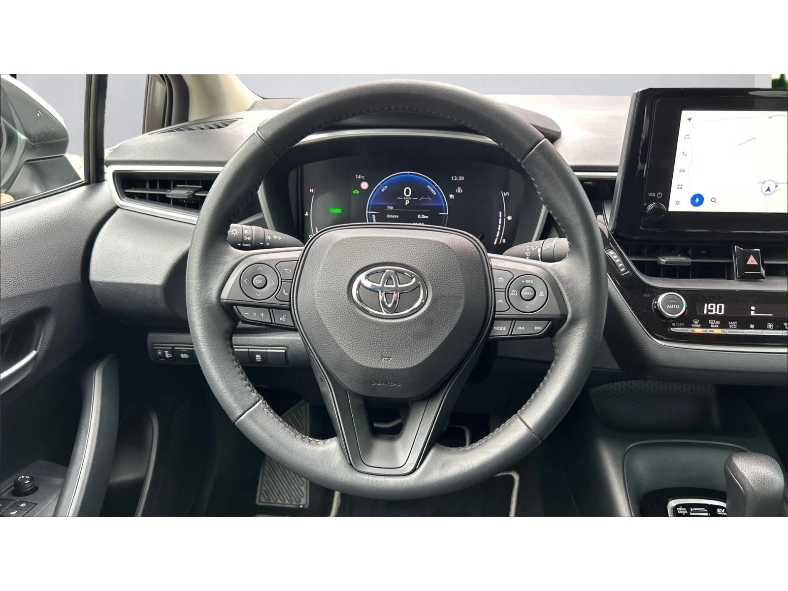 Toyota Corolla Месечна вноска от 390 лв. - изображение 9