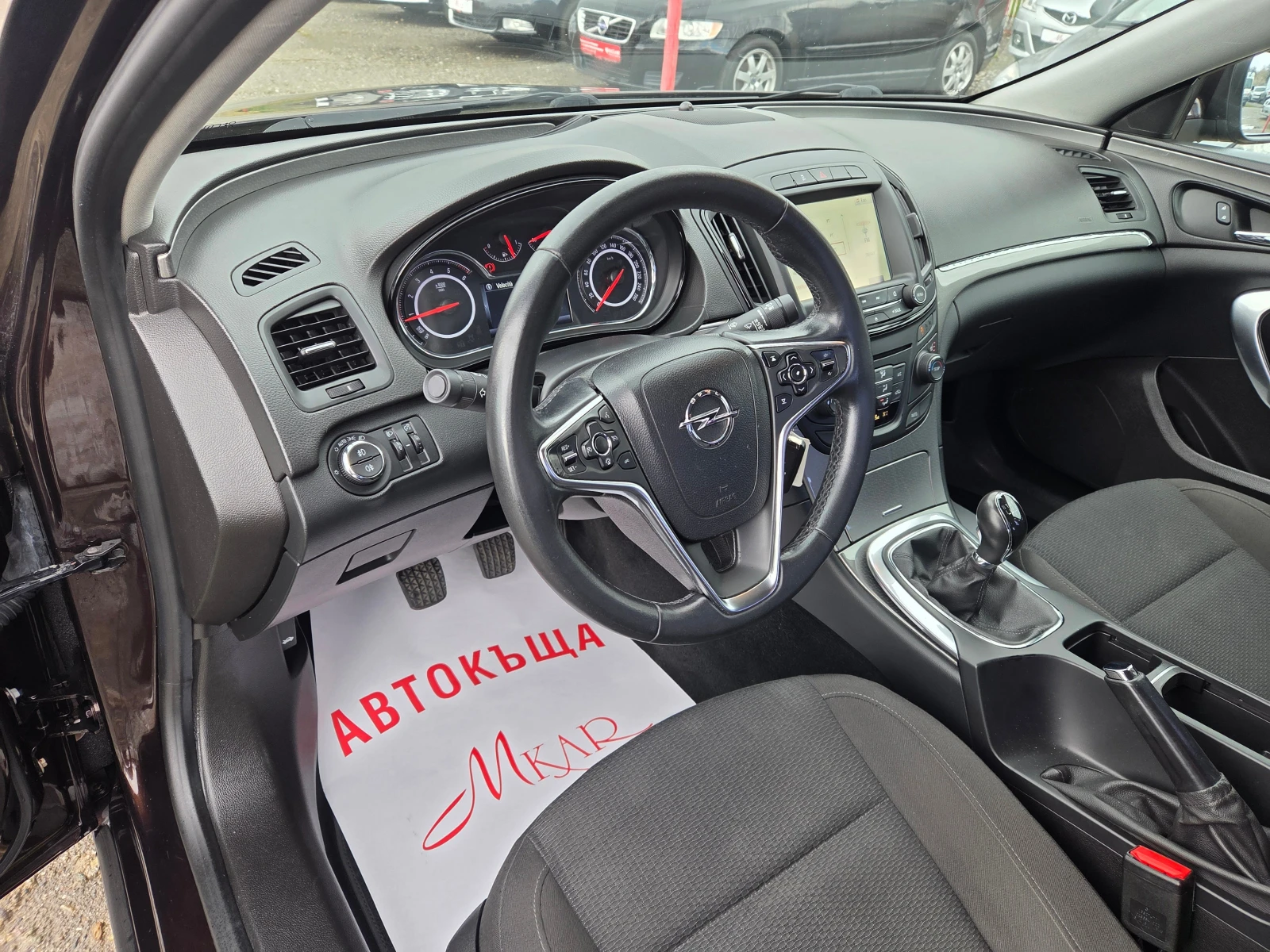 Opel Insignia 1.6 CDTI/FACELIFT/TOP, снимка 8 - Автомобили и джипове - 54088267