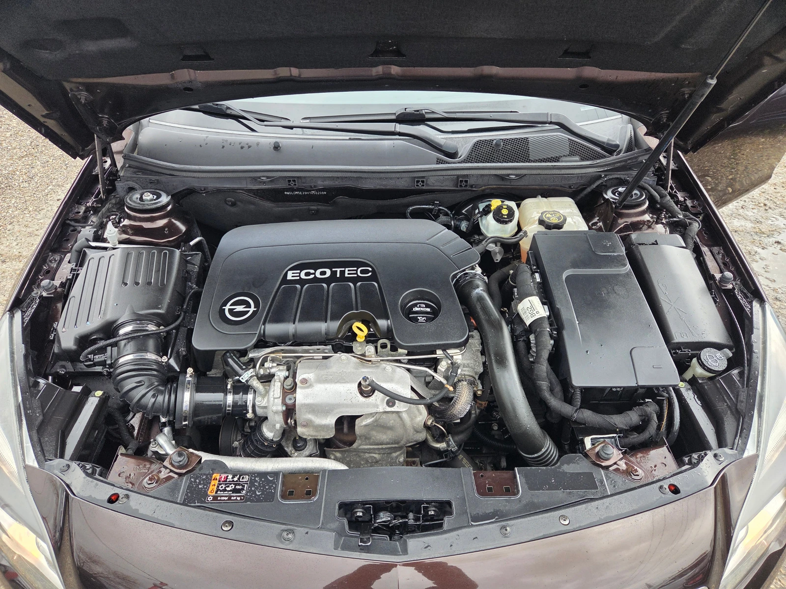 Opel Insignia 1.6 CDTI/FACELIFT/TOP, снимка 16 - Автомобили и джипове - 54088267