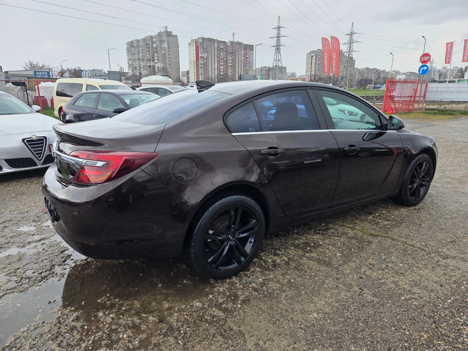 Opel Insignia 1.6 CDTI/FACELIFT/TOP, снимка 4 - Автомобили и джипове - 54088267