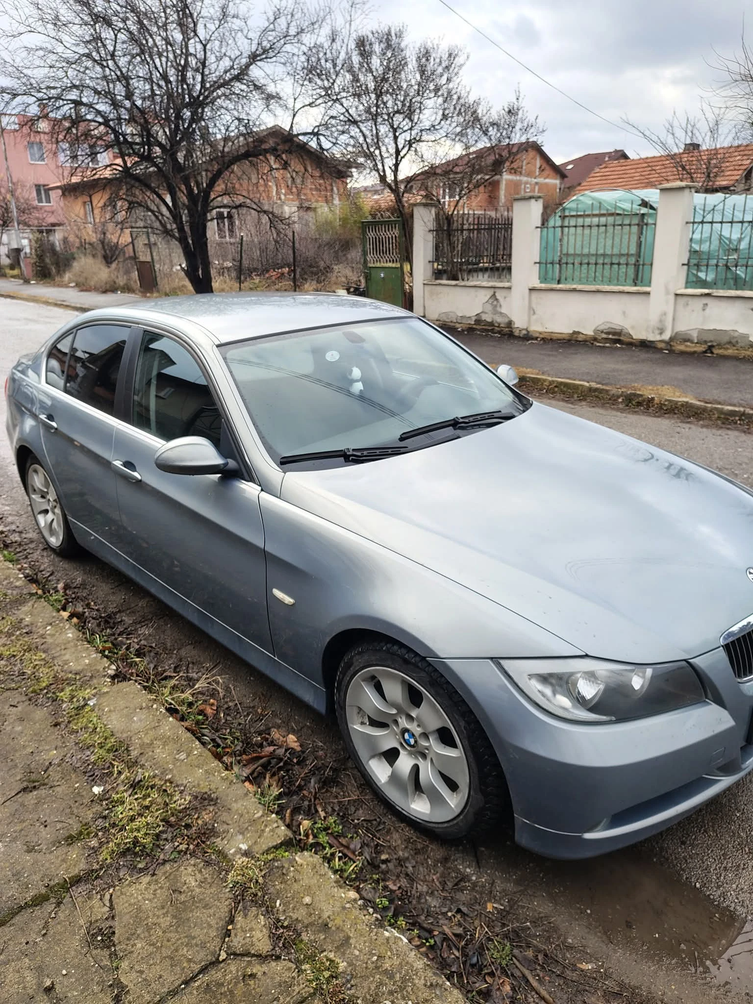 BMW 330 4x4, снимка 4 - Автомобили и джипове - 54310933