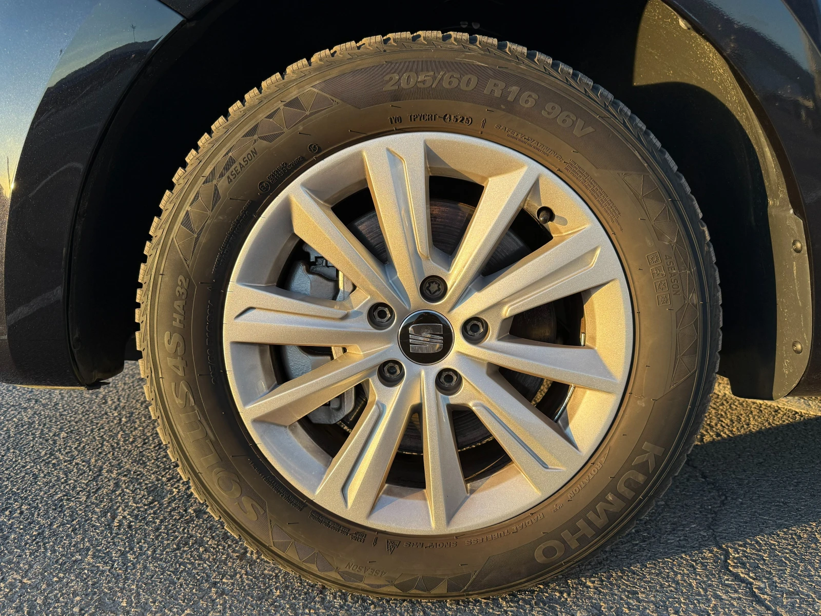 VW Sharan Bi-Xenon* 7 места* 2.0TDI* 150кс* РЪЧНА* 111 931км, снимка 17 - Автомобили и джипове - 54569681