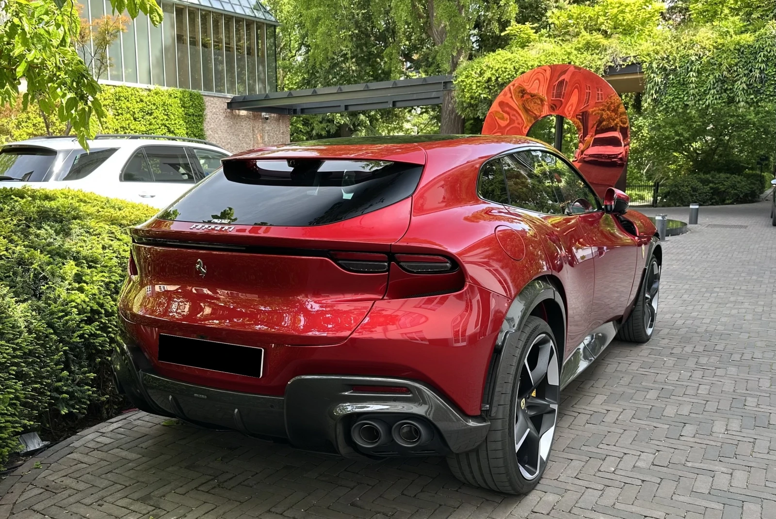 Ferrari Purosangue  6.5 V12, снимка 3 - Автомобили и джипове - 54572563