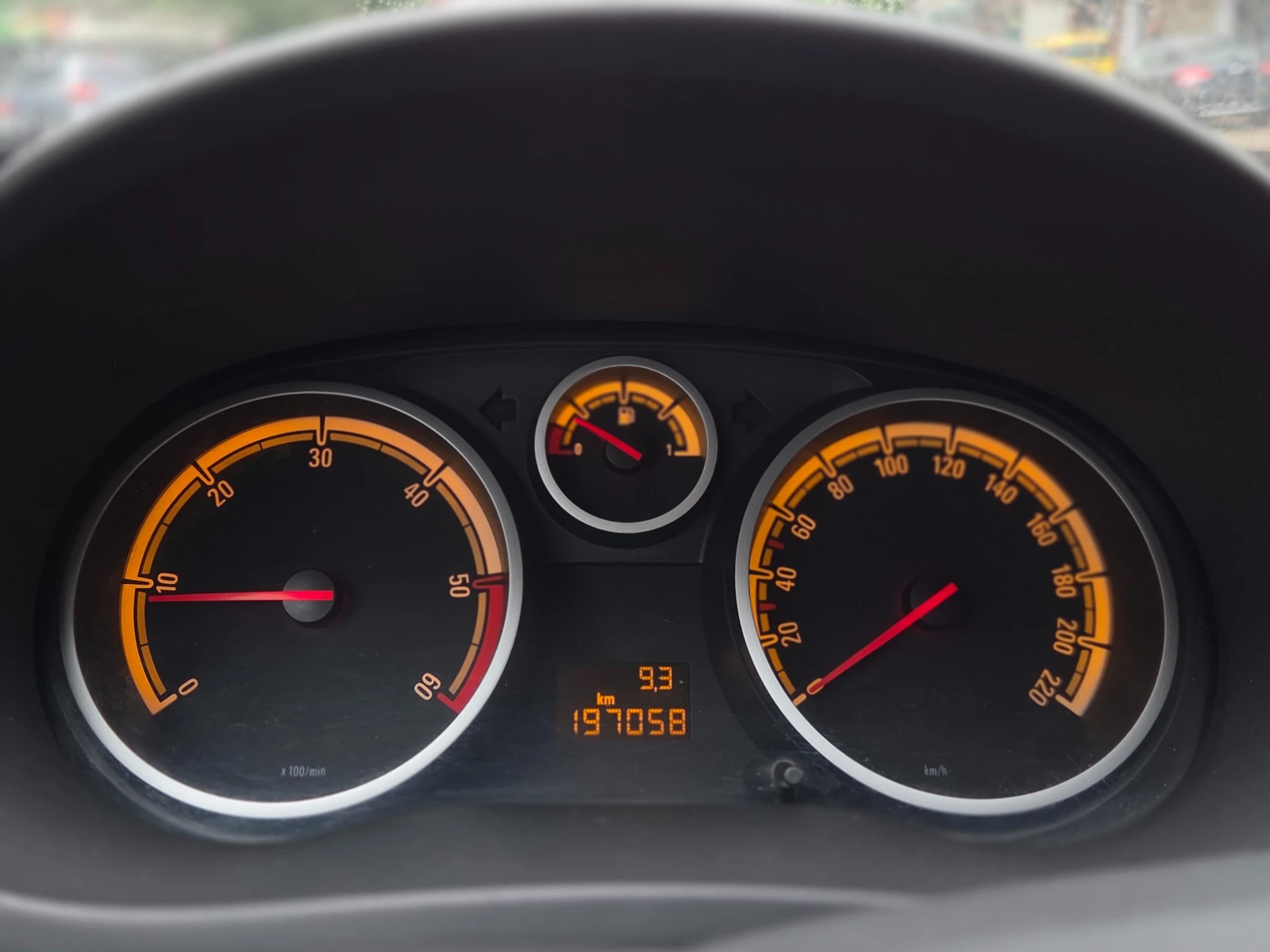 Opel Corsa 1.3CDTi 95к.с. 6ск. NAVI, снимка 14 - Автомобили и джипове - 54643904