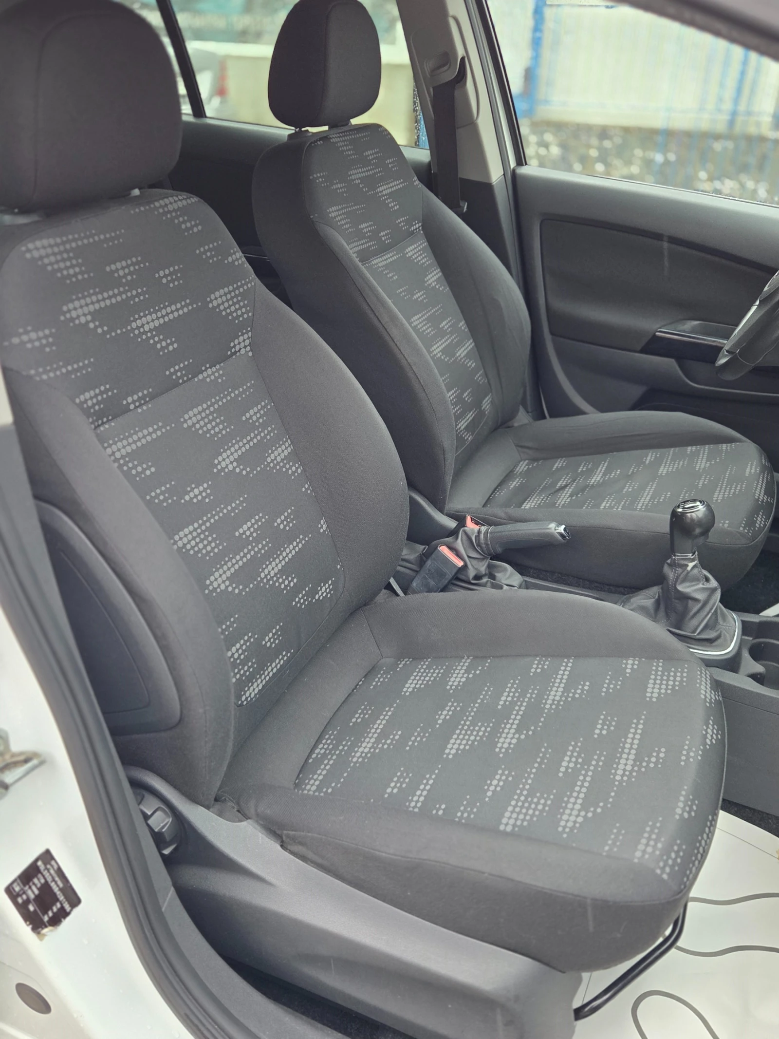 Opel Corsa 1.3CDTi 95к.с. 6ск. NAVI, снимка 6 - Автомобили и джипове - 54643904