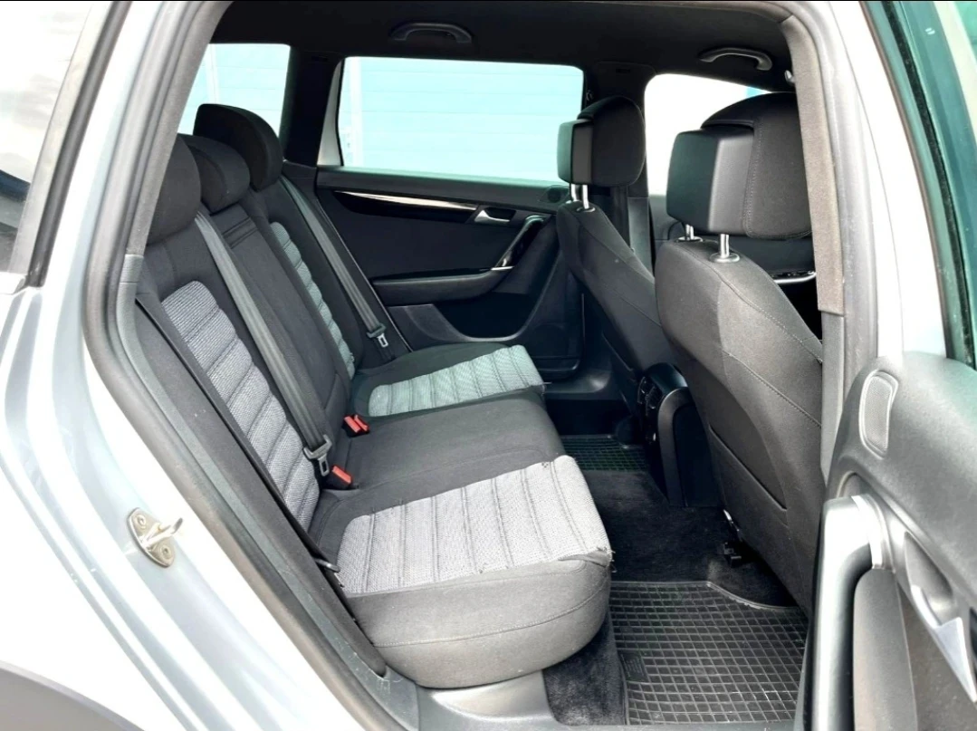 VW Alltrack 2.0 TSI 4x4, снимка 13 - Автомобили и джипове - 54731875
