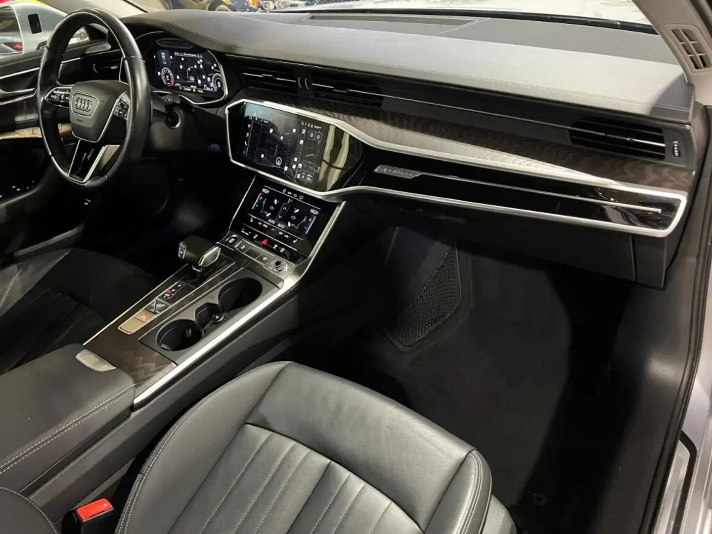 Audi A6 Progressiv Quattro | AWD | Silver on Black | Clean, снимка 15 - Автомобили и джипове - 54837684