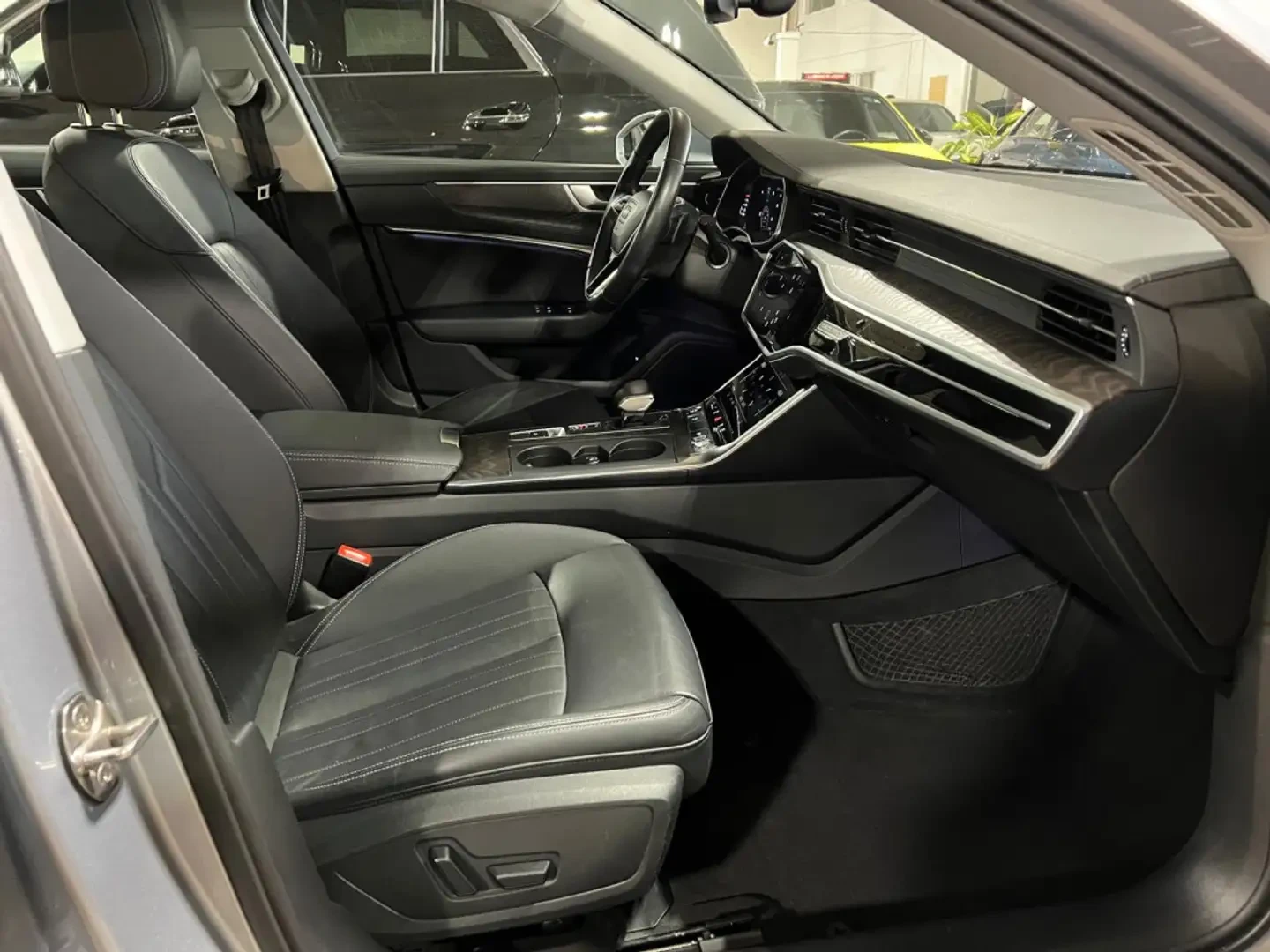 Audi A6 Progressiv Quattro | AWD | Silver on Black | Clean, снимка 16 - Автомобили и джипове - 54837684