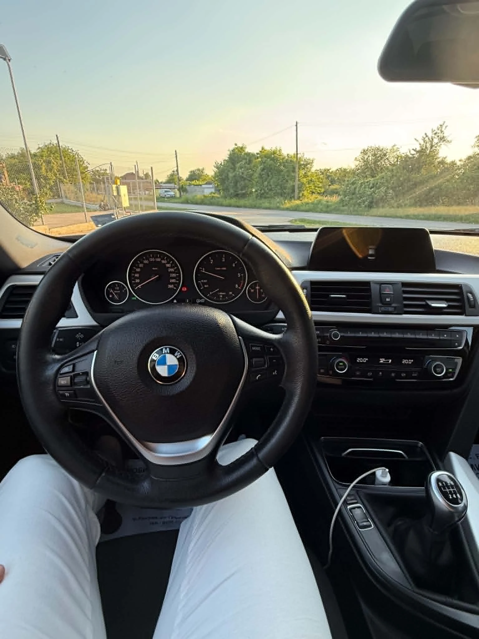 BMW 318, снимка 7 - Автомобили и джипове - 55185465