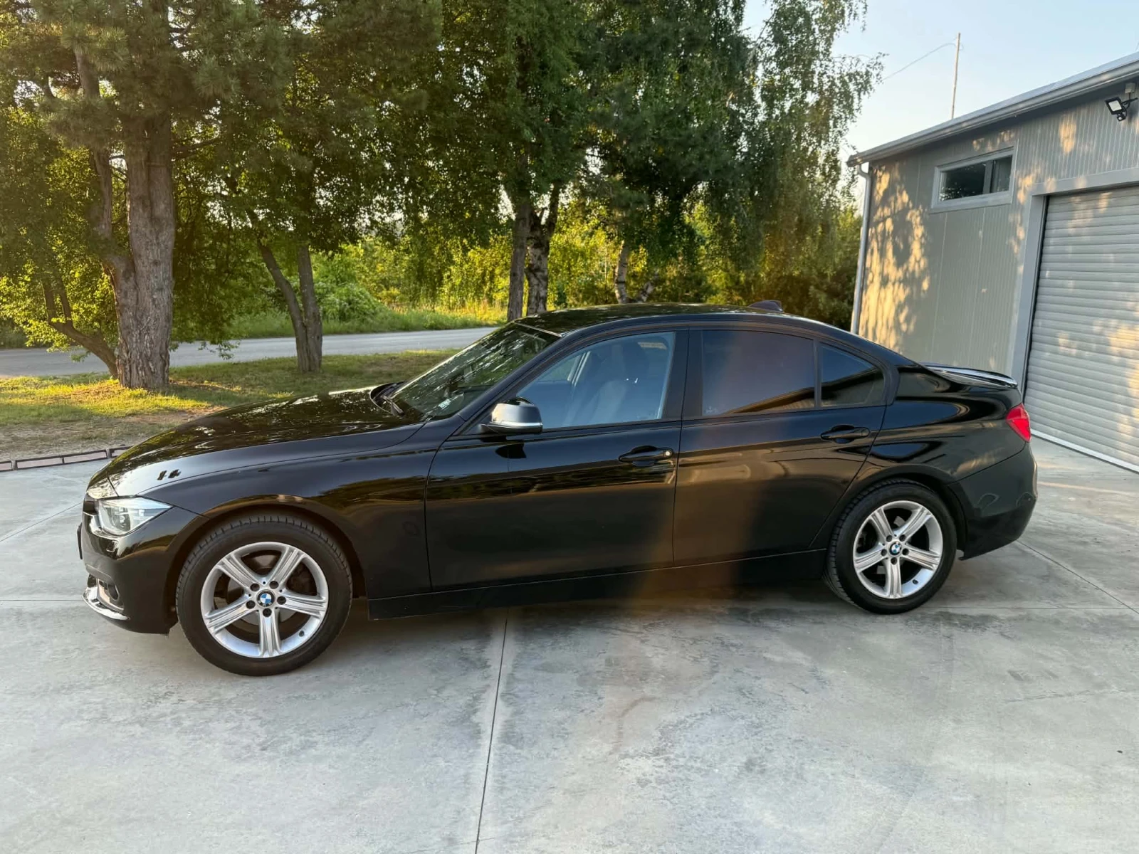 BMW 318, снимка 5 - Автомобили и джипове - 55185465