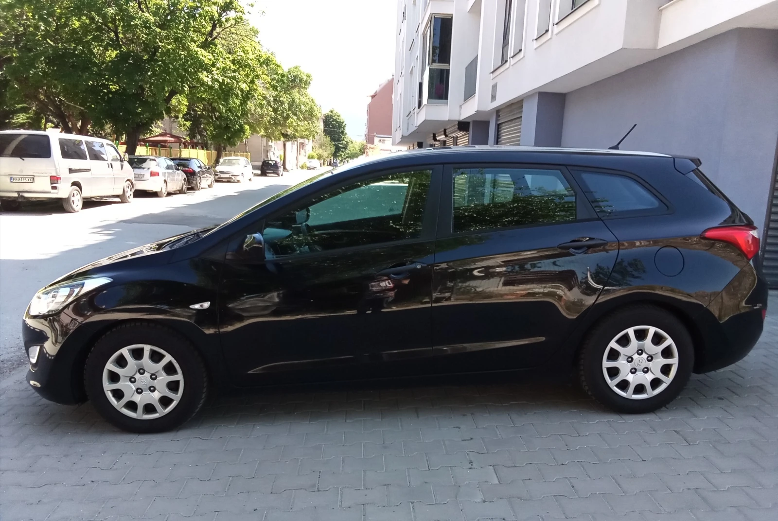 Hyundai I30 1.4CRDI-90kc., снимка 4 - Автомобили и джипове - 55192209