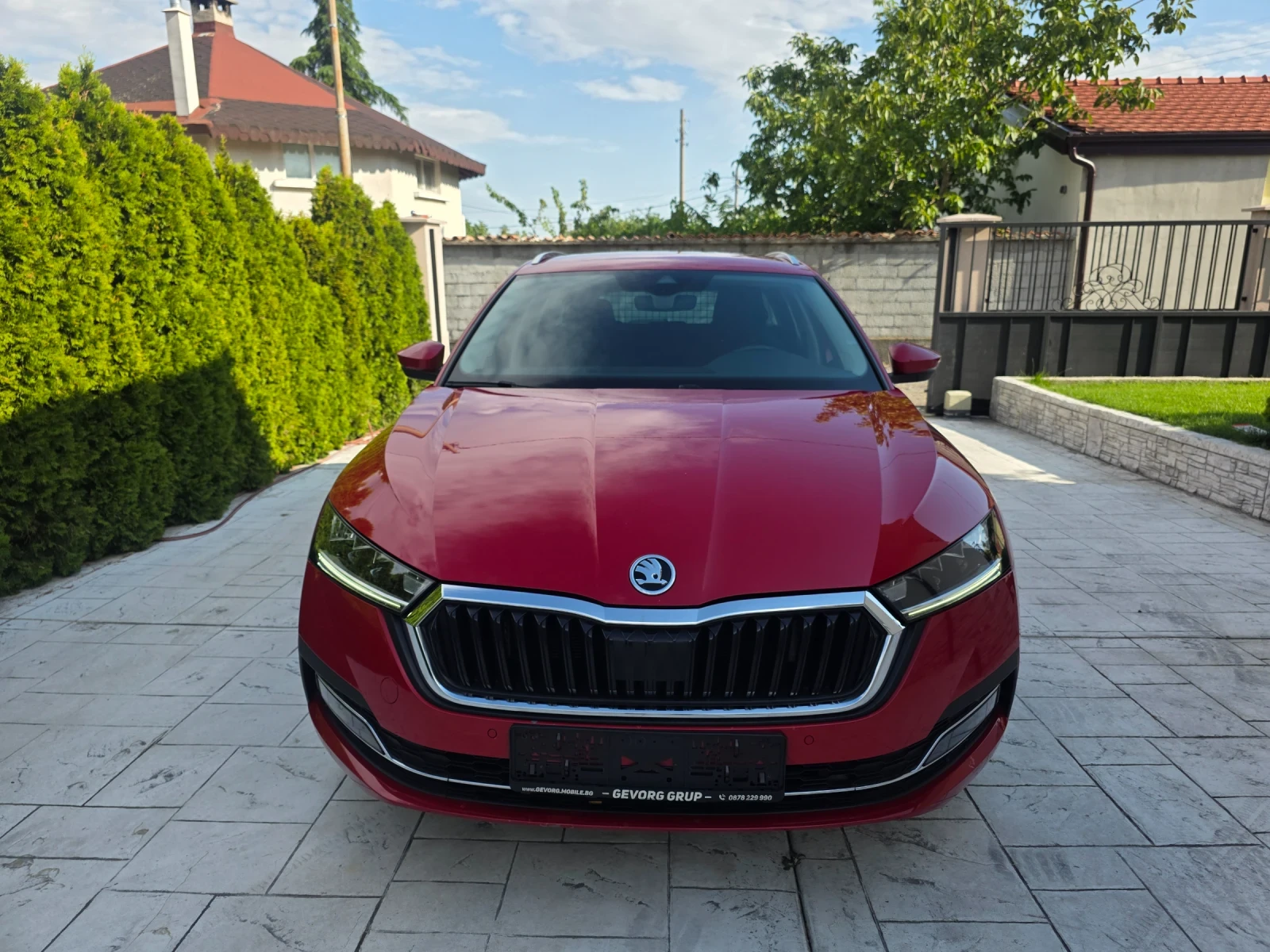 Skoda Octavia 1.5 TSI , снимка 2 - Автомобили и джипове - 55436485