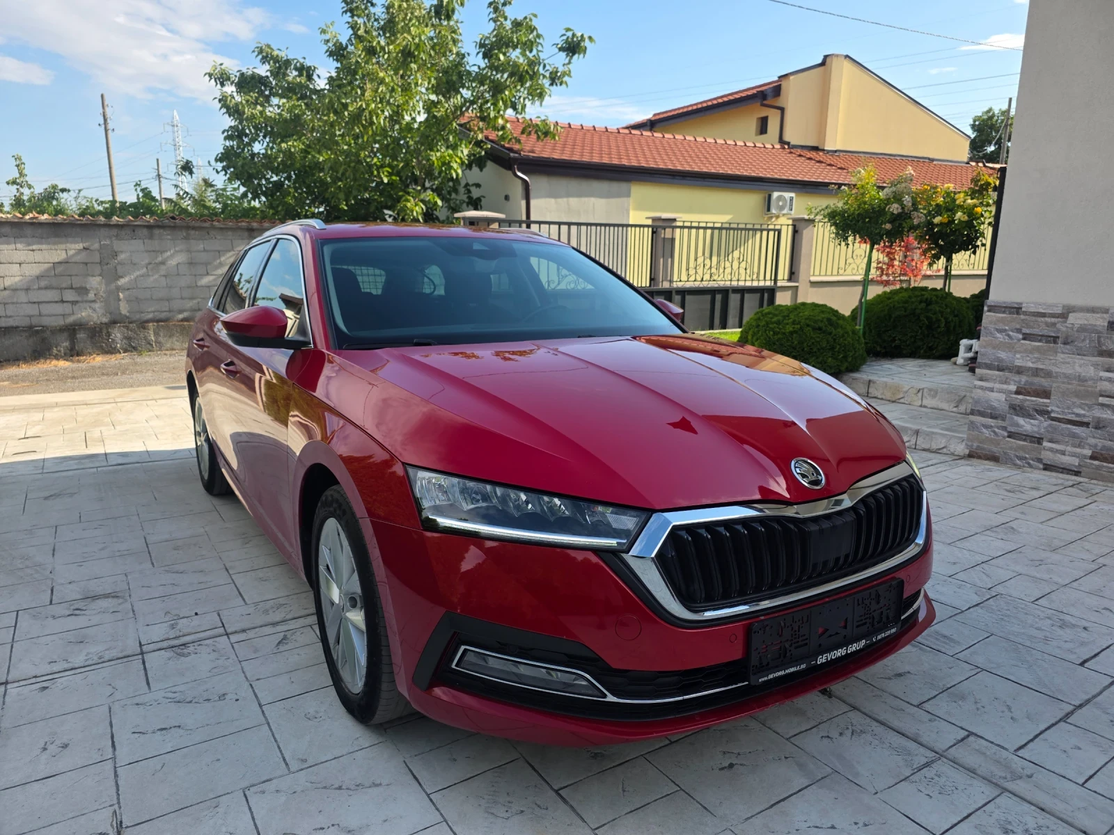 Skoda Octavia 1.5 TSI , снимка 3 - Автомобили и джипове - 55436485