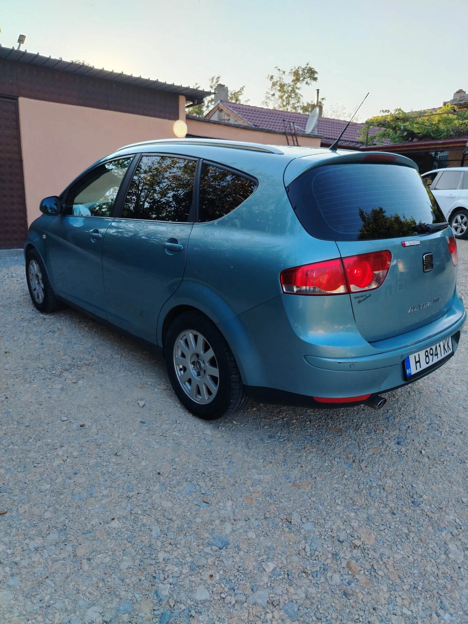 Seat Altea XL 1.9 TDI, снимка 13 - Автомобили и джипове - 55465488