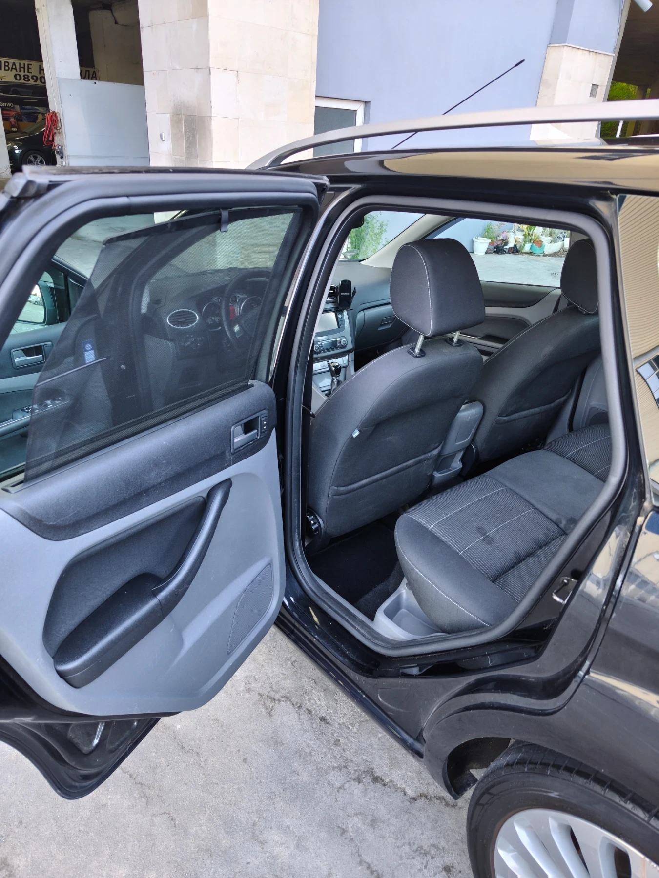 Ford Focus 1.6, снимка 9 - Автомобили и джипове - 55644569