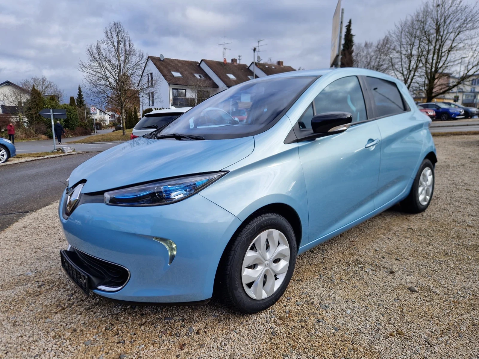 Renault Zoe Life, снимка 3 - Автомобили и джипове - 55666593