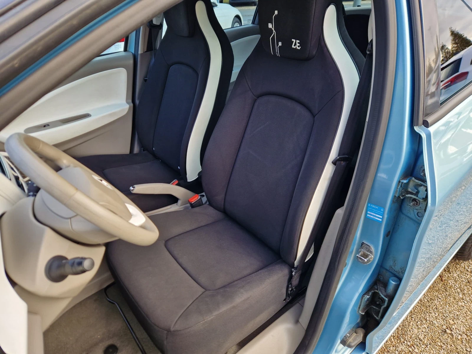Renault Zoe Life, снимка 9 - Автомобили и джипове - 55666593