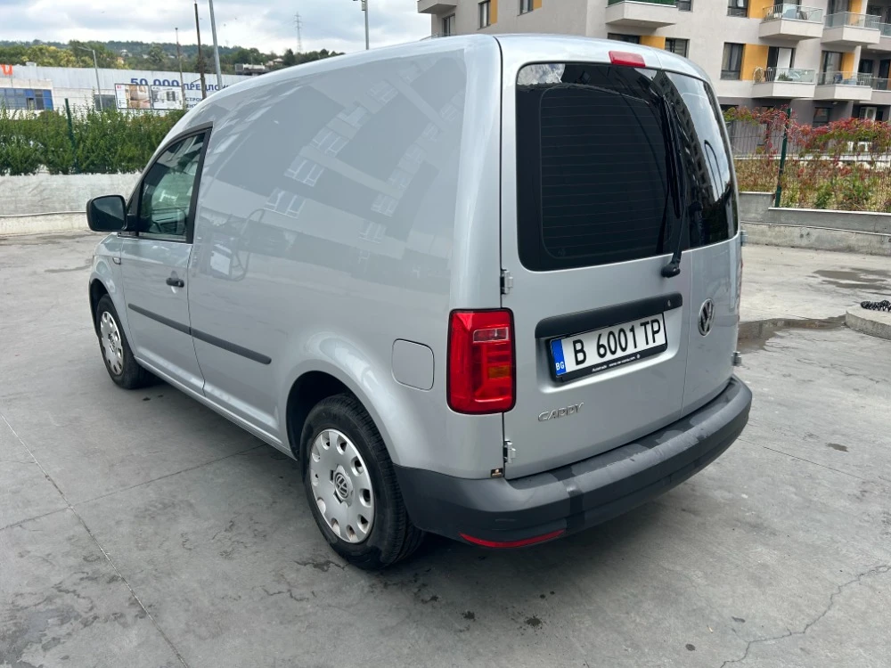 VW Caddy, снимка 4 - Автомобили и джипове - 55836835