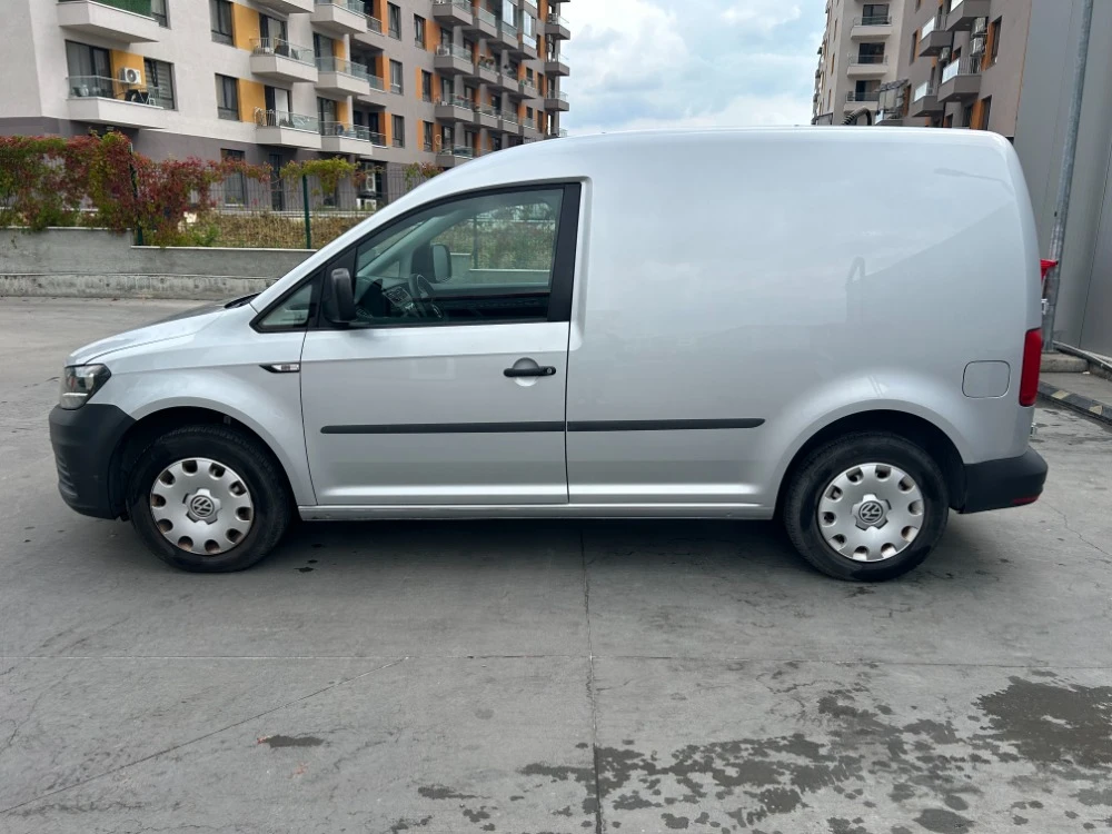 VW Caddy, снимка 6 - Автомобили и джипове - 55836835
