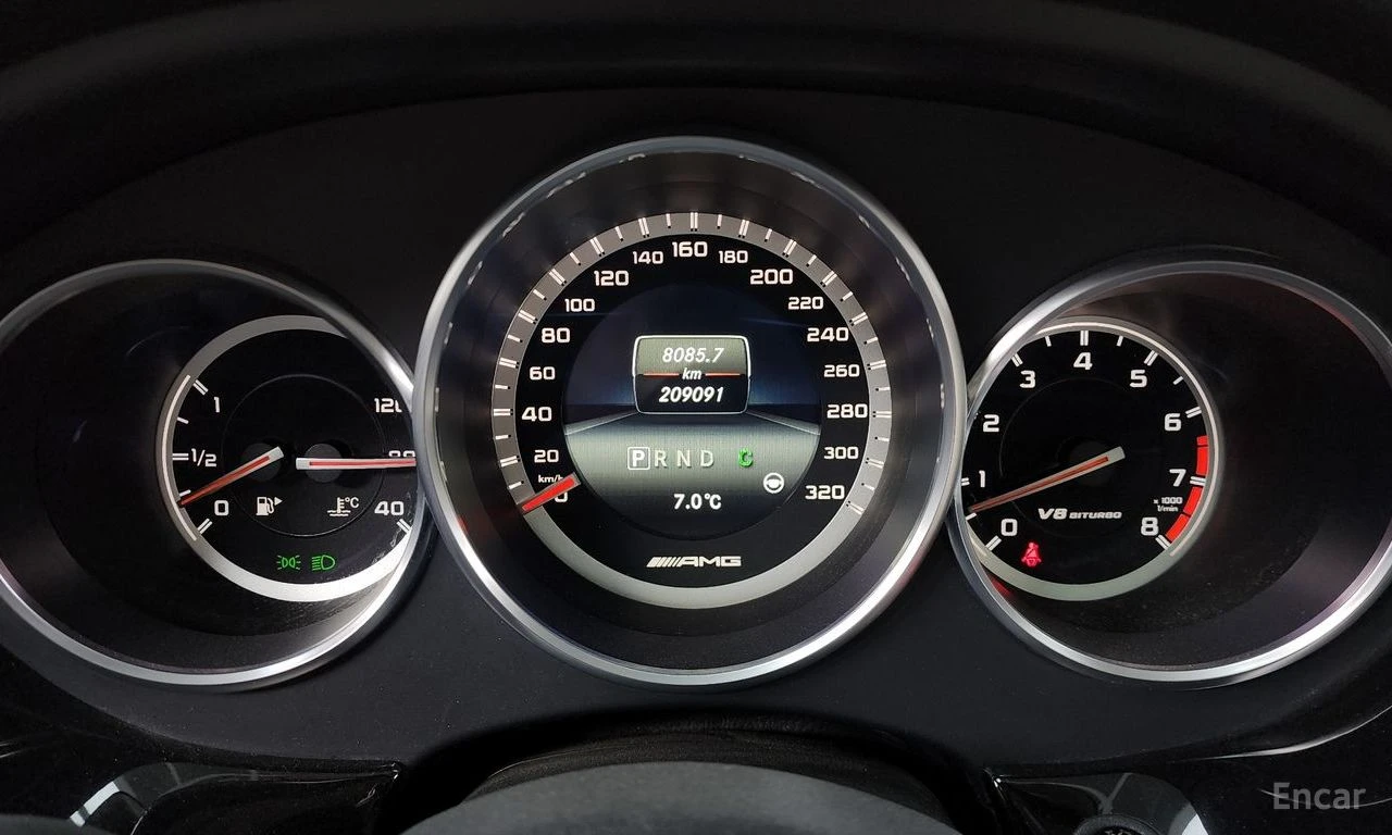 Mercedes-Benz CLS 63 AMG 4MATIC* HARMON* KARDON* ОБДУХВАНЕ* МАСАЖ* 360КАМЕР, снимка 11 - Автомобили и джипове - 55901033