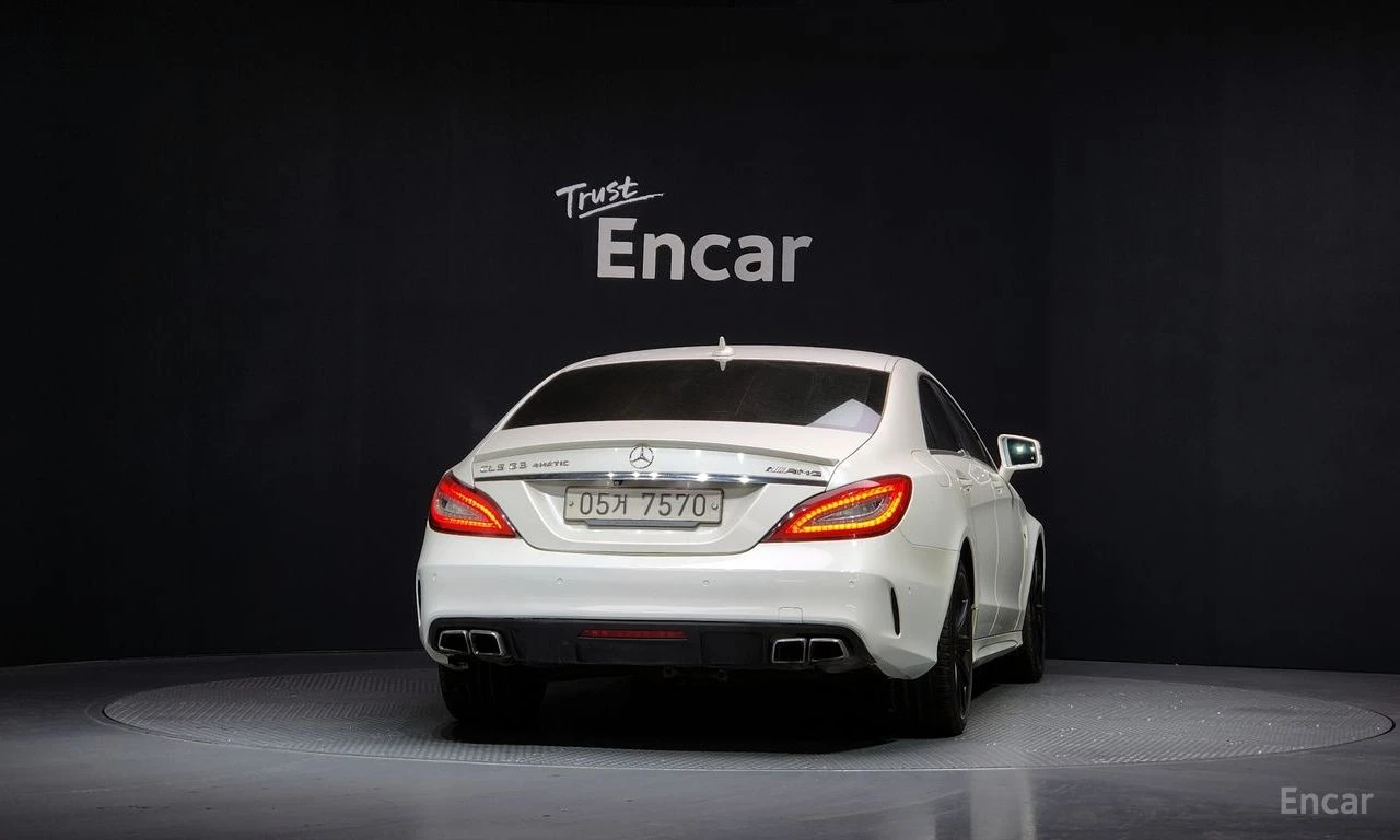 Mercedes-Benz CLS 63 AMG 4MATIC* HARMON* KARDON* ОБДУХВАНЕ* МАСАЖ* 360КАМЕР, снимка 4 - Автомобили и джипове - 55901033