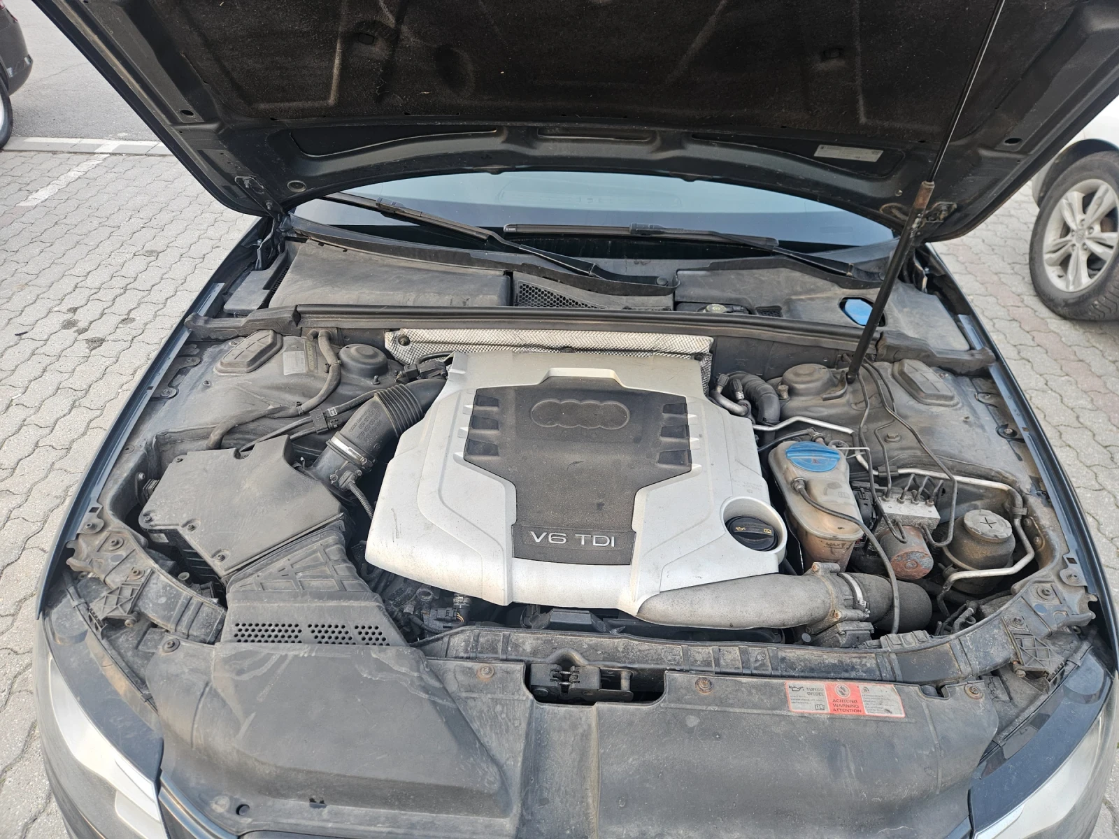 Audi A4 3.0 QUATTRO, снимка 15 - Автомобили и джипове - 56130689