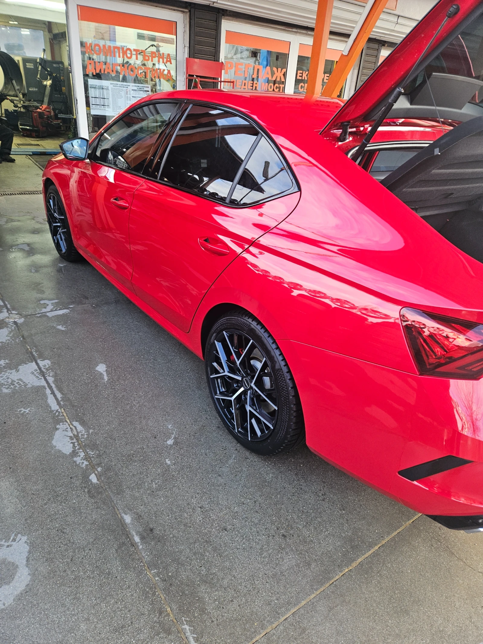 Skoda Octavia RS бензин 245кс., снимка 14 - Автомобили и джипове - 56453419