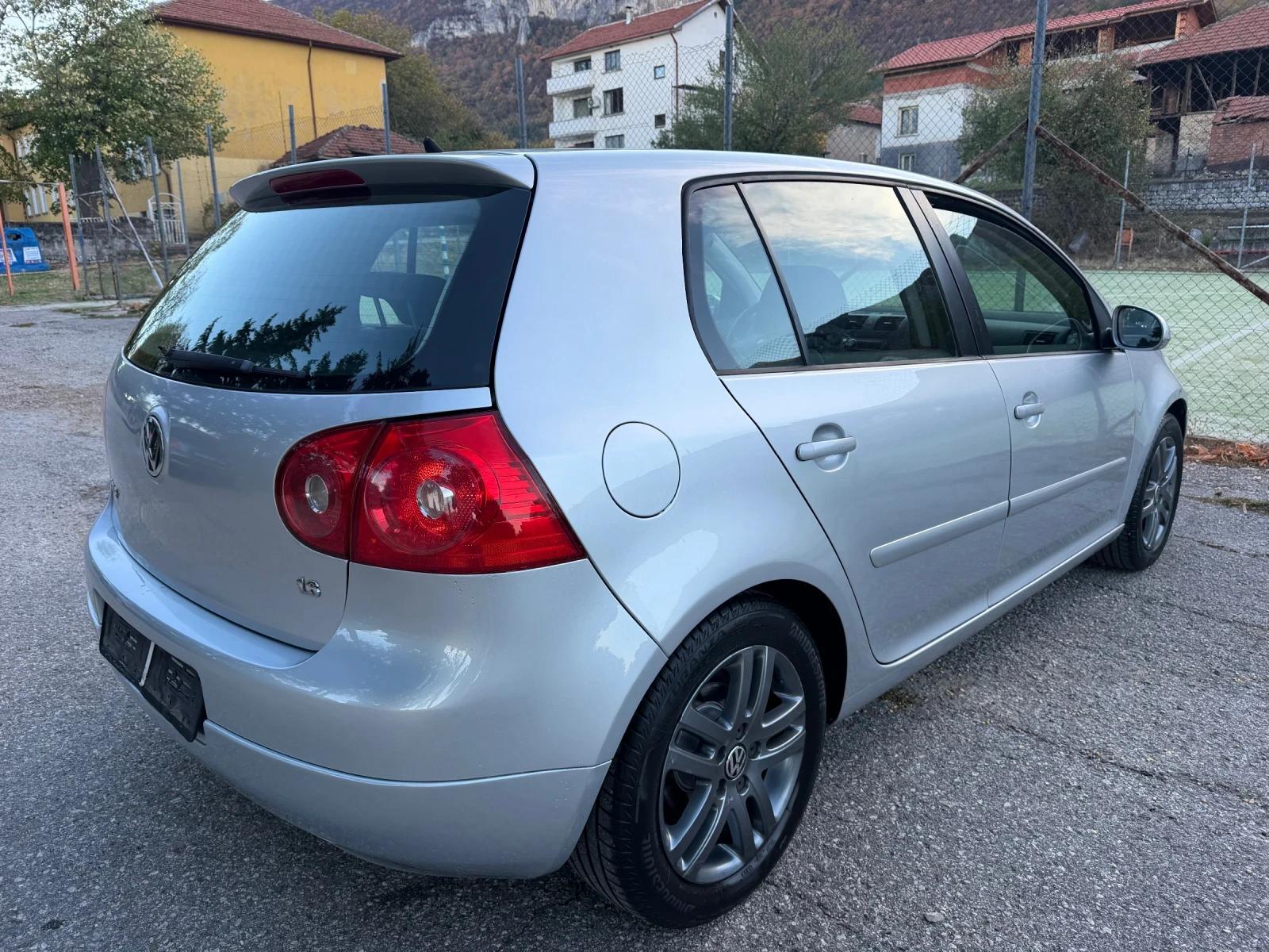 VW Golf 1.6* ГАЗ* ИТАЛИЯ, снимка 4 - Автомобили и джипове - 56648532