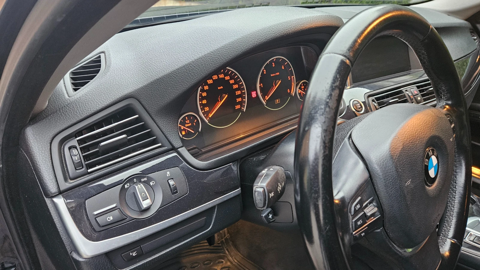 BMW 530 F11, снимка 3 - Автомобили и джипове - 56717941