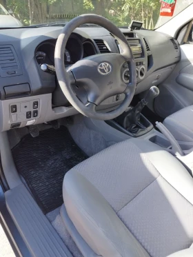 Toyota Hilux 2.5 - 26000 лв. / 13293.59 € - 32238870 11