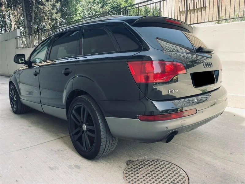 Audi Q7 3000 TDI, снимка 6 - Автомобили и джипове - 47348677