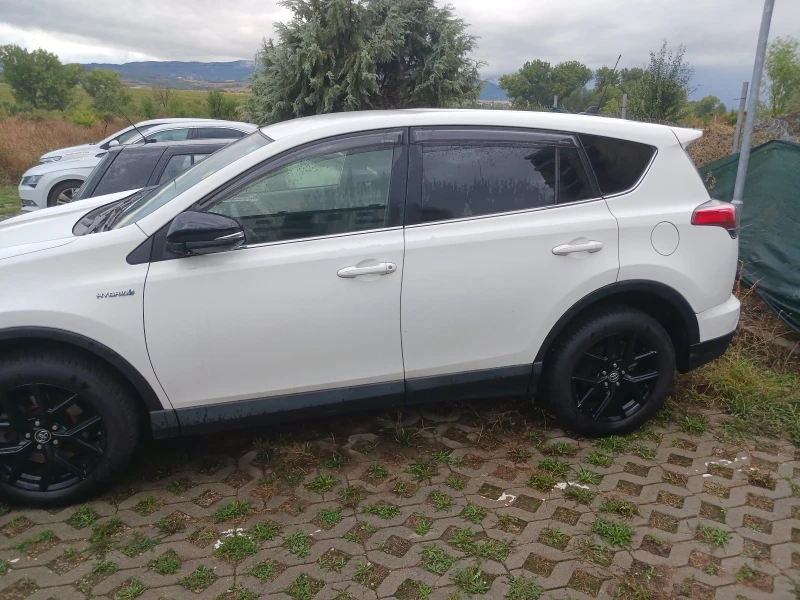 Toyota Rav4 2.5 Хибрид 197Hp , снимка 9 - Автомобили и джипове - 47238713