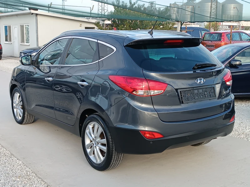 Hyundai IX35 2.0 D, снимка 5 - Автомобили и джипове - 47591641