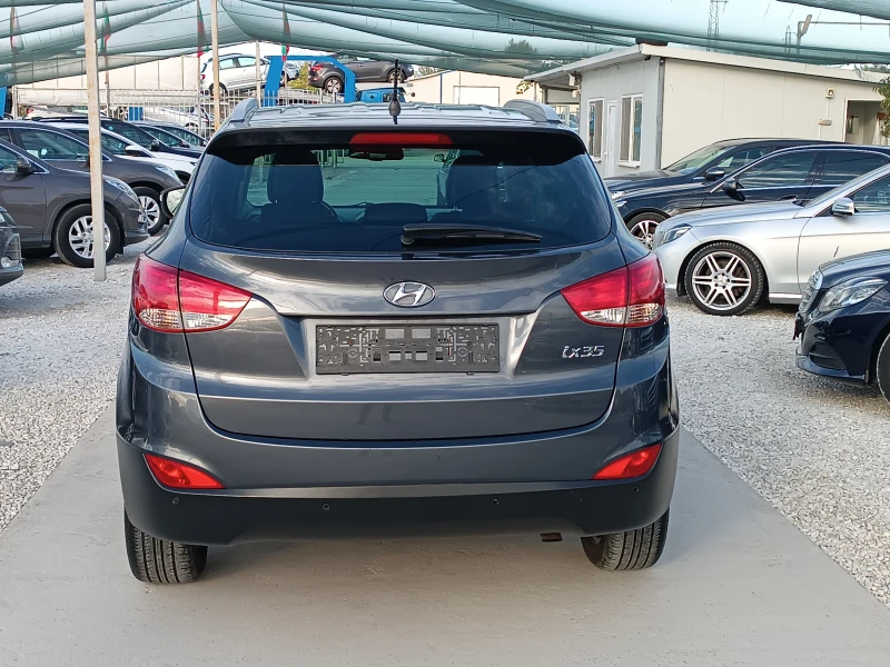 Hyundai IX35 2.0 D, снимка 6 - Автомобили и джипове - 47591641