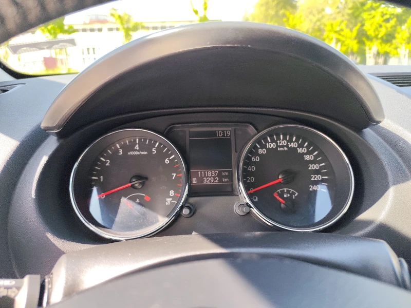Nissan Qashqai J10, снимка 6 - Автомобили и джипове - 50757757
