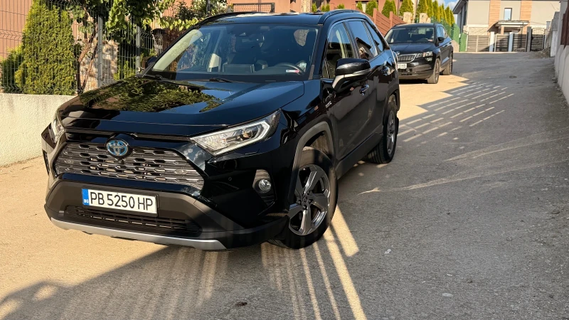 Toyota Rav4 LUXURY PLUS, снимка 4 - Автомобили и джипове - 52401608
