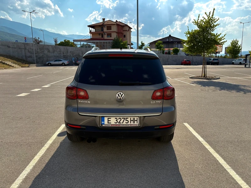 VW Tiguan 2.0 TSI 4Motion Automatic Navi БАРТЕР, снимка 11 - Автомобили и джипове - 52588178