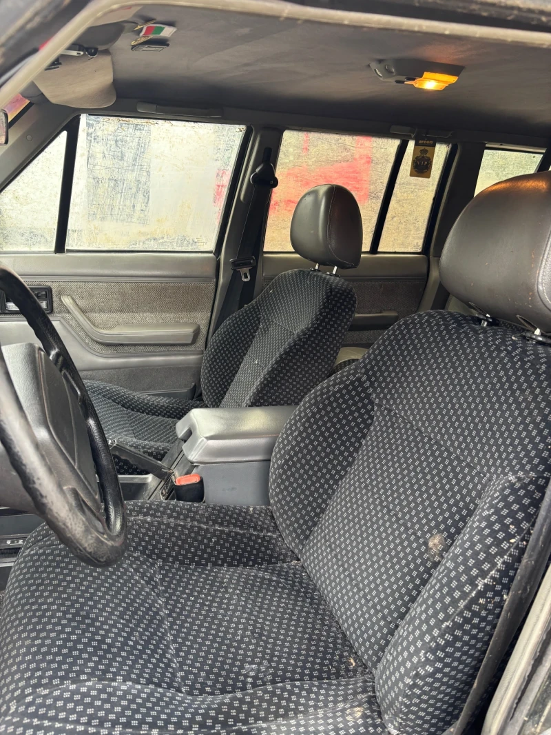 Jeep Cherokee, снимка 10 - Автомобили и джипове - 52042758