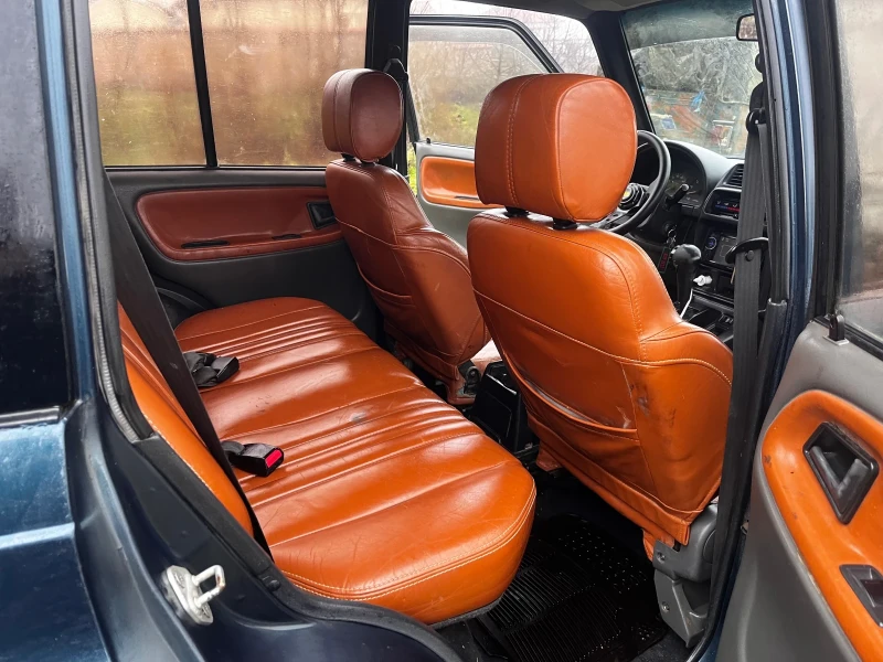 Suzuki Vitara 2.0 I ГАЗ, снимка 11 - Автомобили и джипове - 52873717