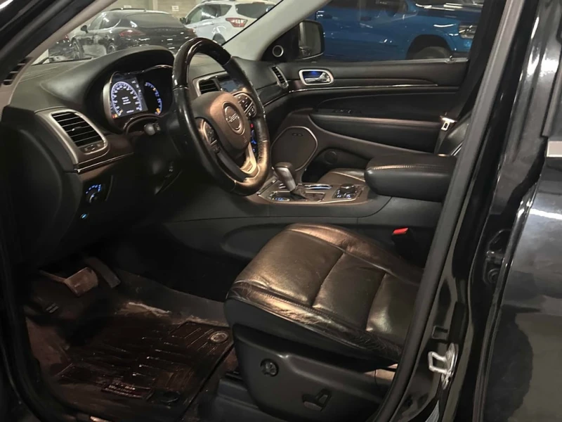 Jeep Grand cherokee 2017 SUMMIT AWD * ВСИЧКИ ЕКСТРИ ЗА МОДЕЛА * , снимка 10 - Автомобили и джипове - 53076235