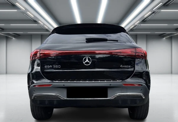 Mercedes-Benz EQA 350 4Matic = AMG Line = Гаранция - изображение 2