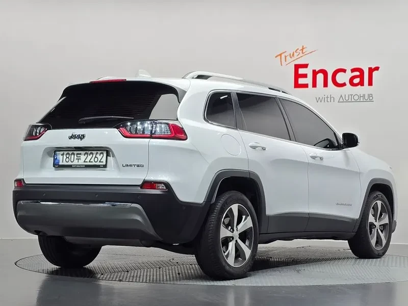 Jeep Cherokee (Kl) 2.4 Limited 2Wd, снимка 2 - Автомобили и джипове - 55190199