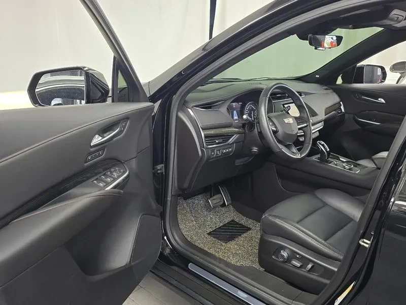 Cadillac XT4 2.0/SPORT/AWD | Mobile.bg � ����������� 10