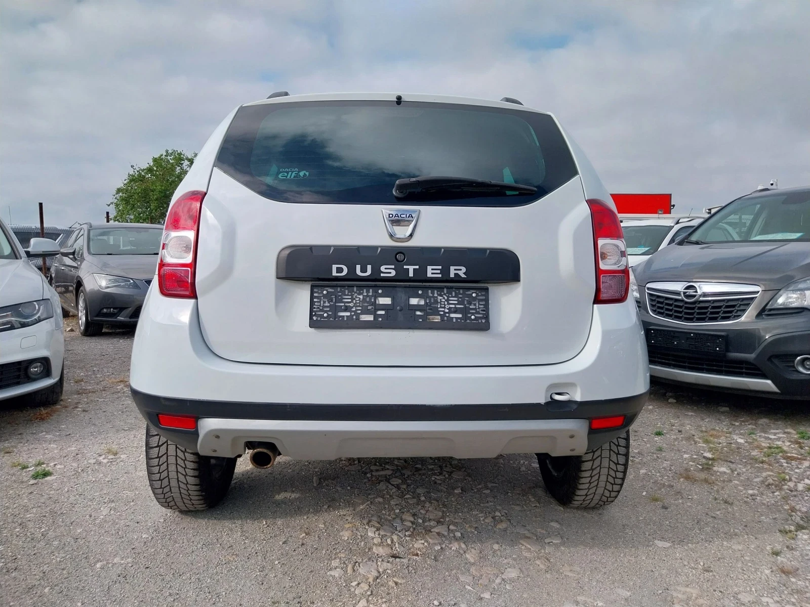 Dacia Duster 1.6 B/GPL - изображение 5