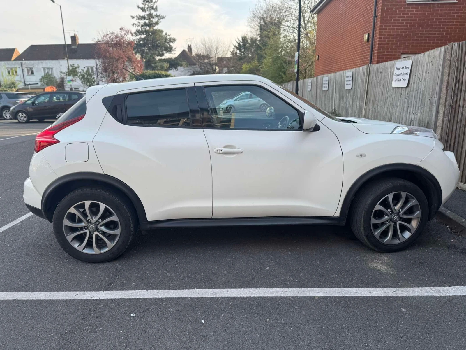 Nissan Juke Десен волан - изображение 3